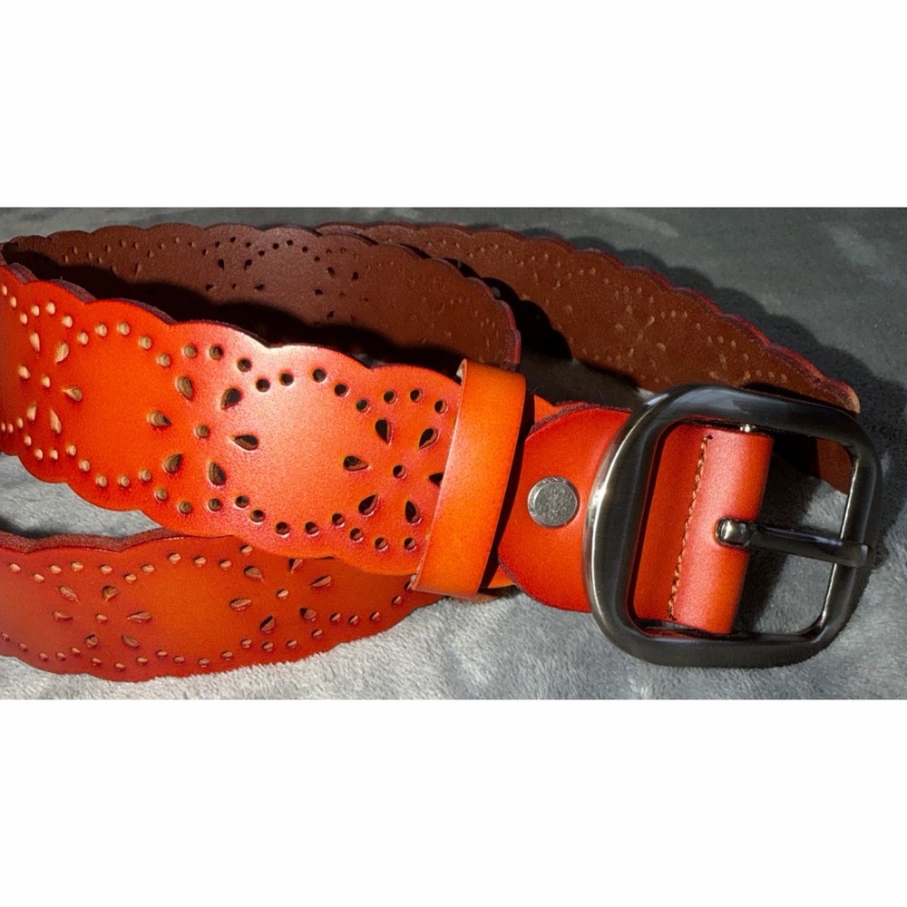 🧡 Elegant Perforated Western Belt